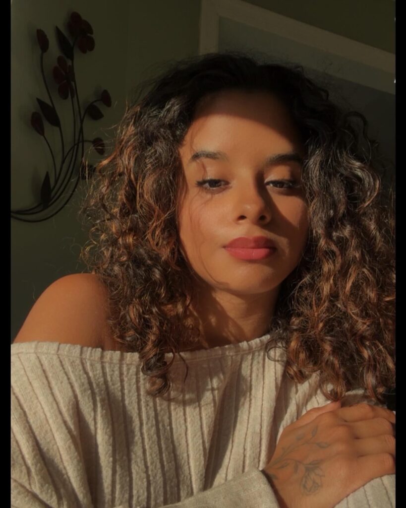 Isabella Jules Age, Career, Height & Net Worth